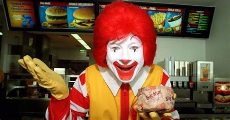 Killer Clown Craze Ronald Mcdonald Is The Latest Tragic Victim Metro