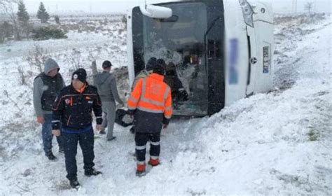 Konya da otobüs şarampole devrildi 1 ölü 34 yaralı Son Dakika