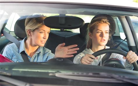 Take The Wheel Why Its A Good Idea To Teach Your Teen How To Drive