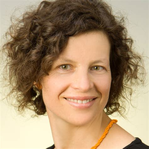 Christiane Hauser Wissenschaftliche Mitarbeiterin Karlsruher