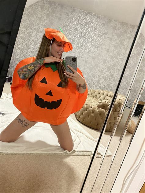 Tw Pornstars 2 Pic Elouise Please Twitter Sexy Halloween Costume