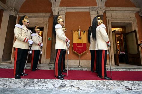 Napolitano Oggi I Funerali Laici Alla Camera Il Cerimoniale