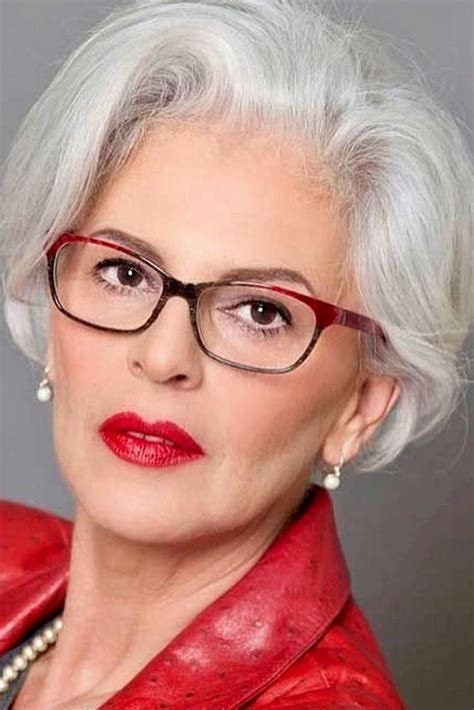 45 Pixie Haircuts For Women Over 50 That Flatter Women Of Any Age Grey Hair And Glasses Short