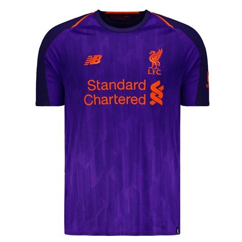 Jersey is an xl and will fit like a slim fitting large. New Balance Liverpool Away 2019 Jersey