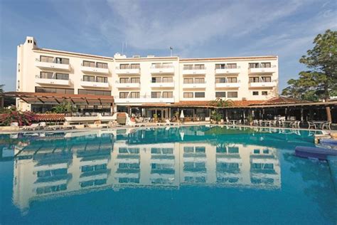 Paphos Gardens Hotel And Apartments Paphos Resort Hotels Jet2holidays