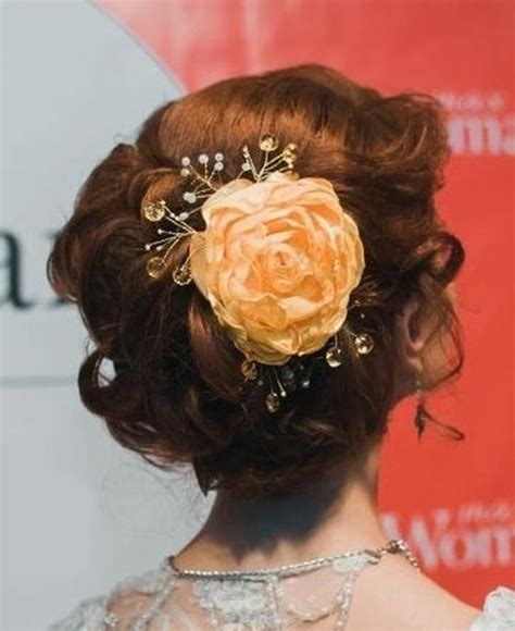 40 Most Delightful Prom Updos For Long Hair In 2022 Curled Prom Hair