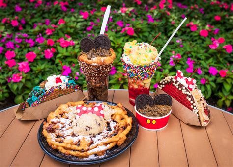 Disney World Dining Guide And Restaurant Reviews Showbizztoday