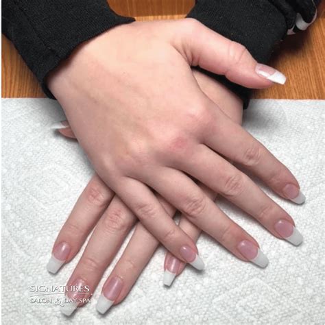 Acrylic Nails | Signatures Salon and Day Spa | Altoona, IA