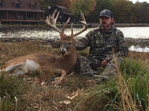 Missouri Whitetail Harvest Pictures — Twin Lakes Whitetails