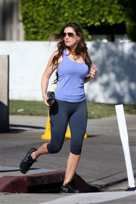 Kelly Brook Showing Pussy Lips After Gym Candids Nude Celebrities