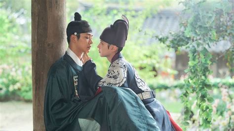 The King S Affection Episode Ji Eun Confesses Love For The Crown