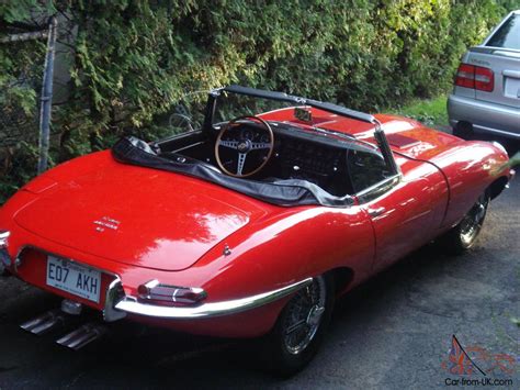 Vintage Jaguar convertible (Red) XK-E 1968