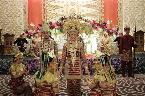 15 Inspirasi Baju Pernikahan Adat Palembang