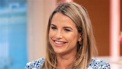 Were Obsessed With Vogue Williams Floral Dress And Its Only £25