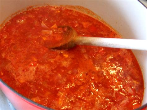 Turn heat to low and cover. Garden Tomato Sauce Recipe - Food.com