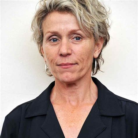 Frances louise mcdormand is an american film and stage actress. مالا تعرفه عن فرانسيس مكدورماندز..من هي؟ سيرتها الذاتية ...
