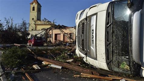 Three Killed In Czech Tornado Storms Tenterfield Star