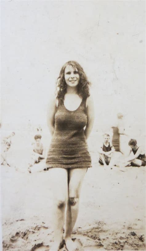 Vintage 1920s Busty Beautiful Woman At Beach Snapshot