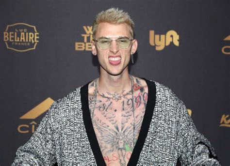 Jul 02, 2021 · actress megan fox reveals she knew machine gun kelly was her soul mate after the first time she looked into his eyes. Machine Gun Kelly Says His Mouth "Is Too Honest" As ...