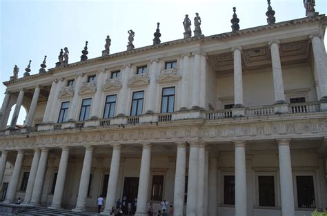 I Viaggi Di Raffaella Palazzo Chiericati A Vicenza
