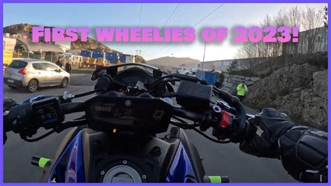 Mt 07 Crazy Superbike Wheelies First Wheelies Of 2023 Youtube