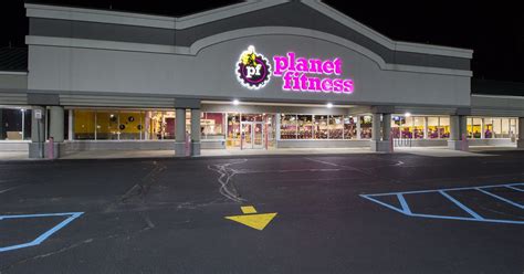 Planet Fitness is muscling its way into Garden City, Wayne