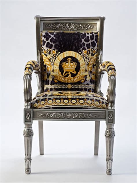Shop now, up to 90% off retail. Fashion week for furniture