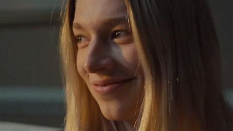 Jules Unpacks Her Trauma In Euphoria Special Episode Trailer