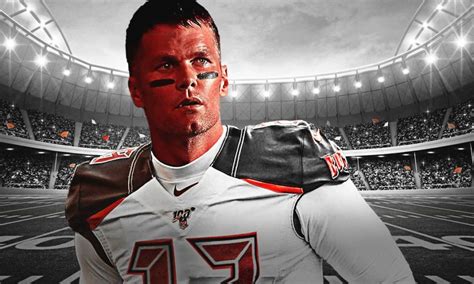 Buccaneers News First Look At Tom Brady In Tampa Bay Uniforms