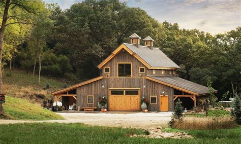Home And Ranch Want To Live Rustic Cowgirl Magazine Pole Barn House