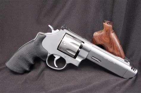 Smith Wesson S W Model V Comp Performance Center Magnum Revolver Lock Stock