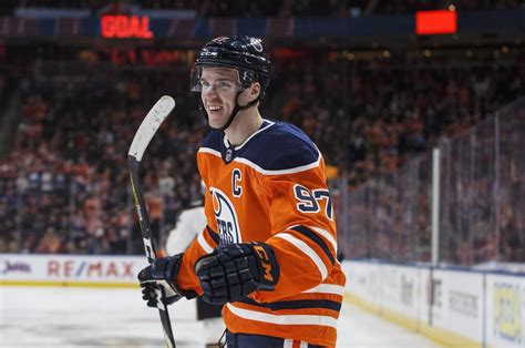 Connor McDavid rookie card sells for record $55,655 in online auction ...