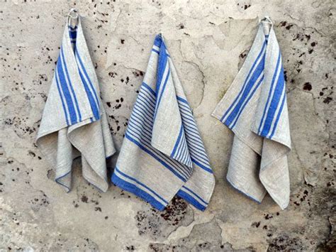 The le jacquard francais saveurs de provence lavender blue tea towel is 100% cotton woven damask. 3pcs Tea towel Kitchen towel Provence | Tea towels, Towel ...