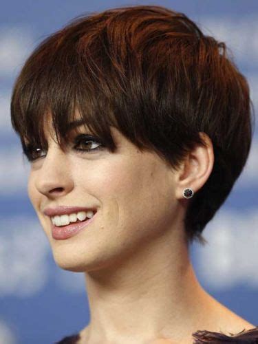 Many women are tempted to cut their naturally curly hair shorter for summer but hesitate, wondering if they are going to have issues with styling. 34+ Special Anne Hathaway Short Hair Movie - New Hairstyle ...