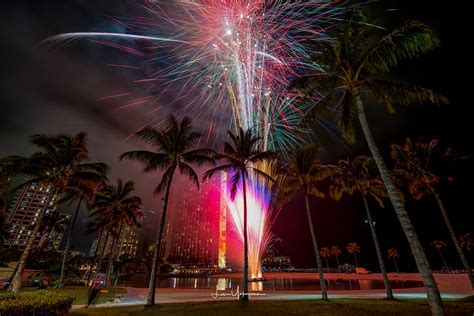 Friday Night Fireworks The Hilton Hawaiian Village 04 Flickr