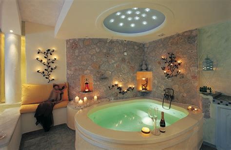Apartments (and rooms in private homes). Astarte Suites @ Santorini - Hotels with in Room Jacuzzi # ...