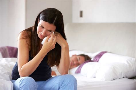 Perimenopause Symptoms 10 Early Signs Of Menopause Readers Digest