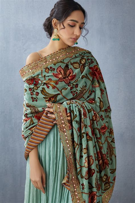 Buy Silk Velvet Dupatta By Torani At Aza Fashions In 2020 Dress