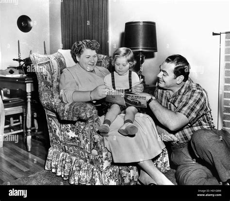 Ernest Borgnine At Home With Wife Rhoda Kemins And Daughter Nancee