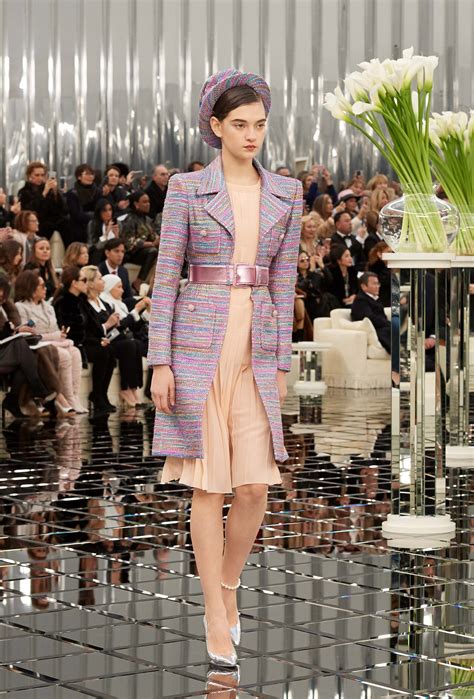 Chanel Haute Couture Spring Summer 2017 Runway Show