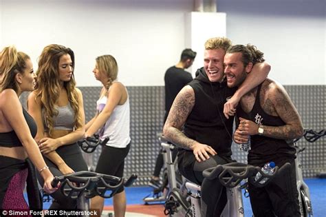 Towies Georgia Kousoulou Flaunts Her Ample Cleavage At Spin Session Daily Mail Online