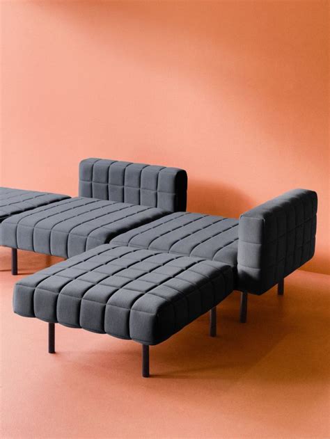 Klicken für die guten preise. Voxel is a modular pixel-like sofa designed by BIG for ...