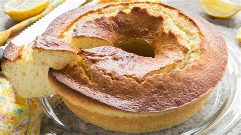Gâteau fondant au citron de Cyril Lignac Recettes Mag