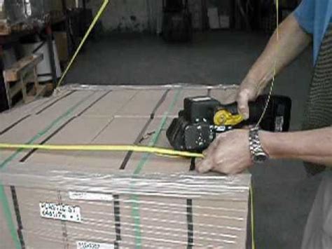 pallet strapping machine places  straps   pallet    seconds youtube