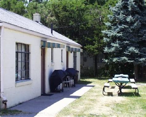 Maybe you would like to learn more about one of these? Sandusky Cottage | Mar-Lu Motel, Cottages & Marina ...