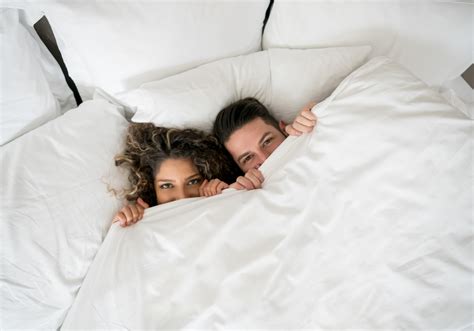 5 Tips To Sleep Better With Your Spouse Nawara Brothers Home Store