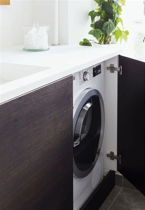 Se si ha un solo bagno, serve una soluzione per nascondere la lavatrice: Come nascondere una lavatrice in bagno? (GUIDA con FOTO ...