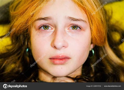 Little Sad Girl Crying Crying Little Beautiful Girl Sad Green Stock