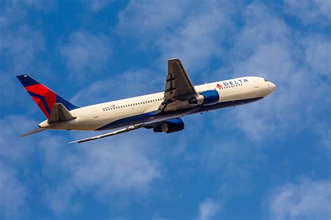Share your travel photos using #delta. Spirits in the Sky : DrinkWire