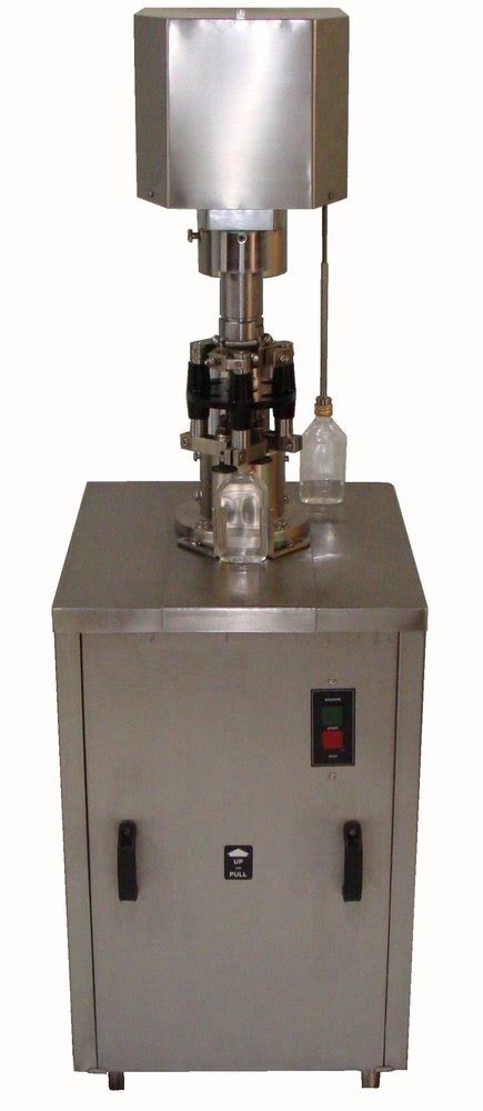 Semi Automatic Ropp Capping Machine At Rs
